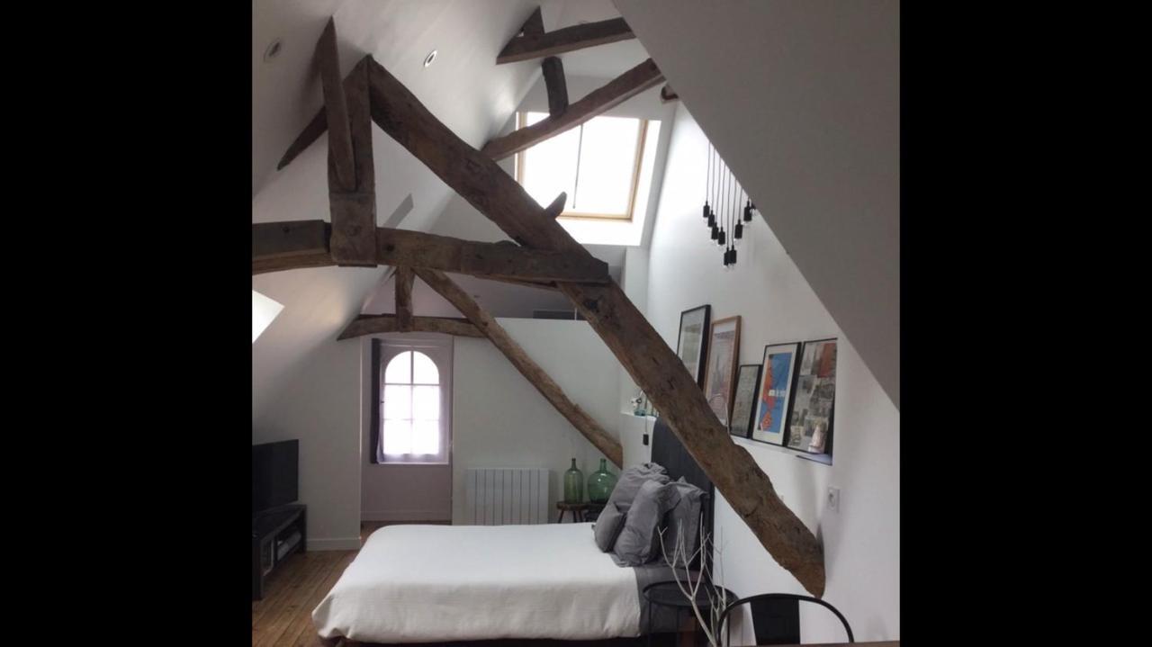 La Tour Bayeux Apartment Bagian luar foto